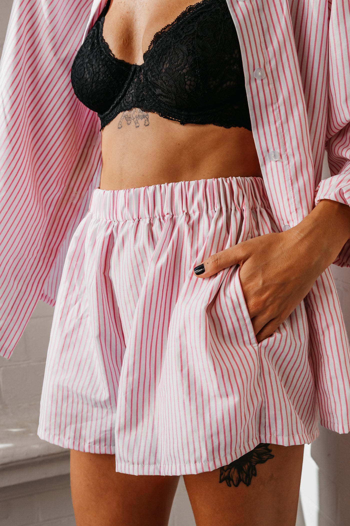 THE SIM SHORT